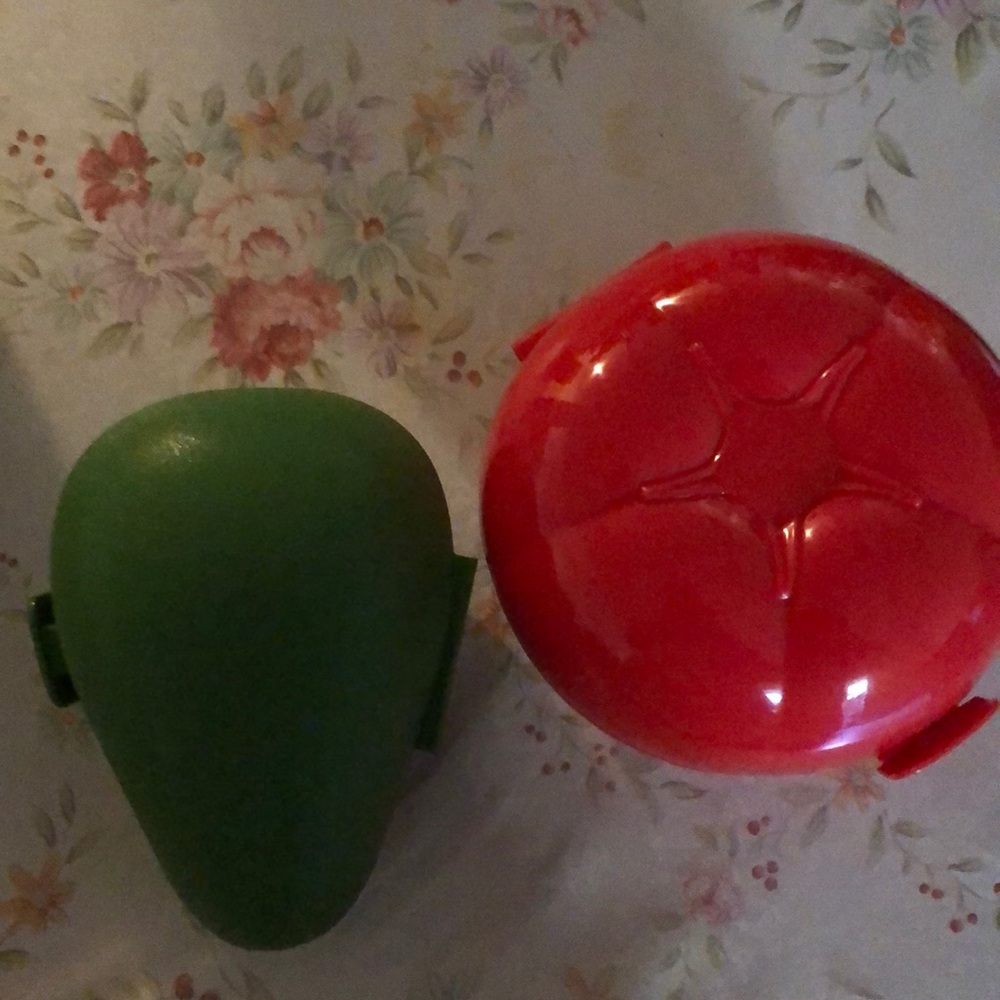 Tupperware - Picture 2 of 8